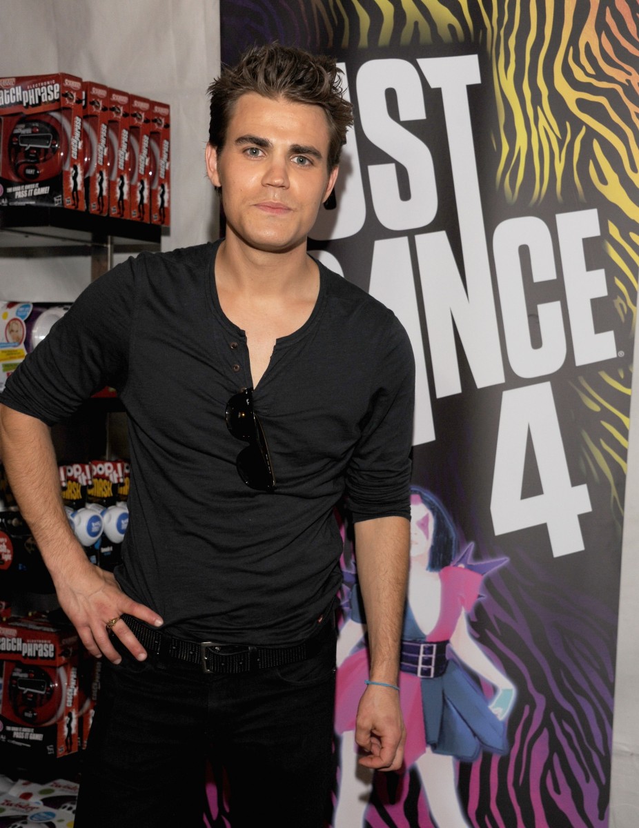 Paul Wesley: pic #516238