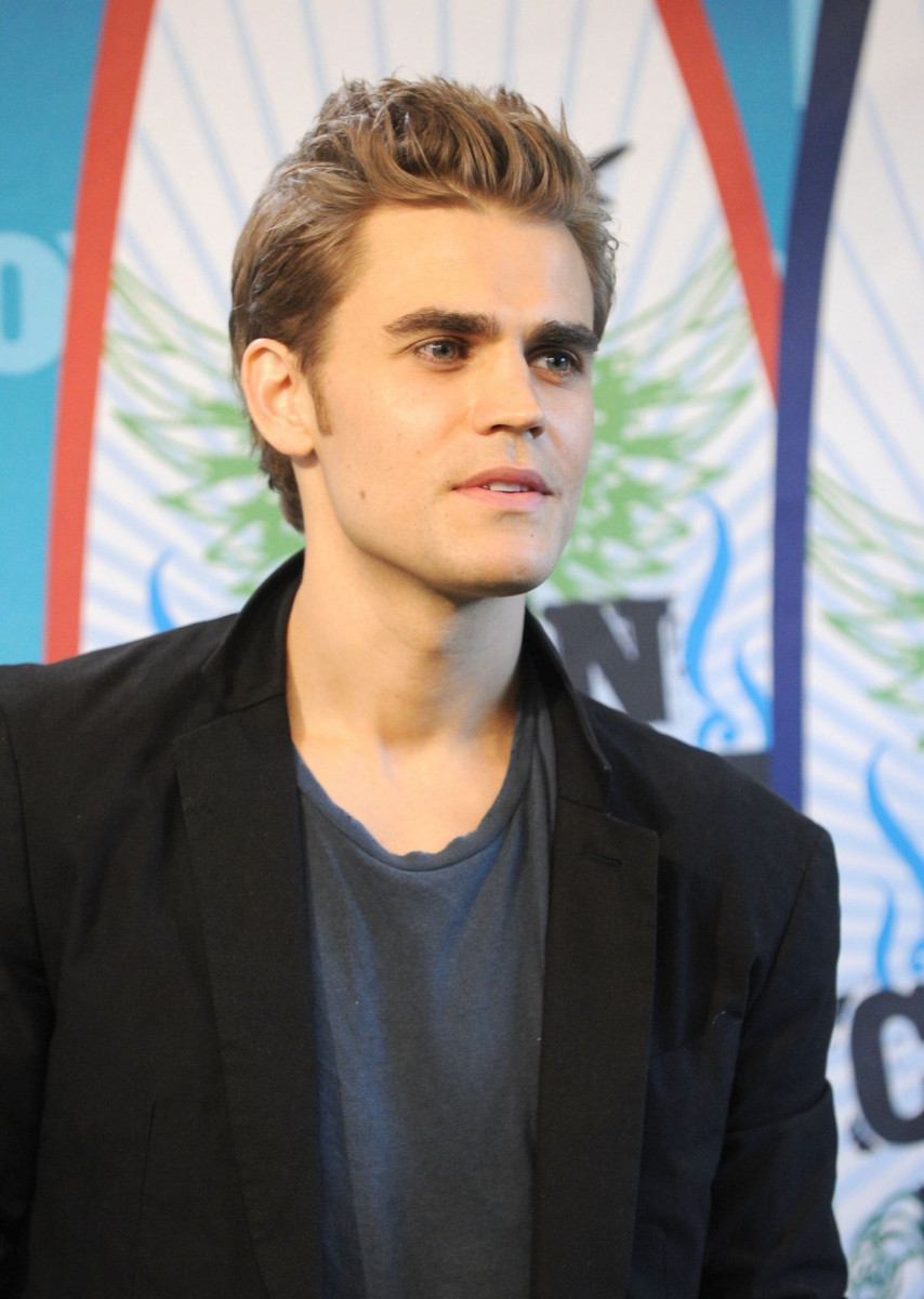 Paul Wesley: pic #376094