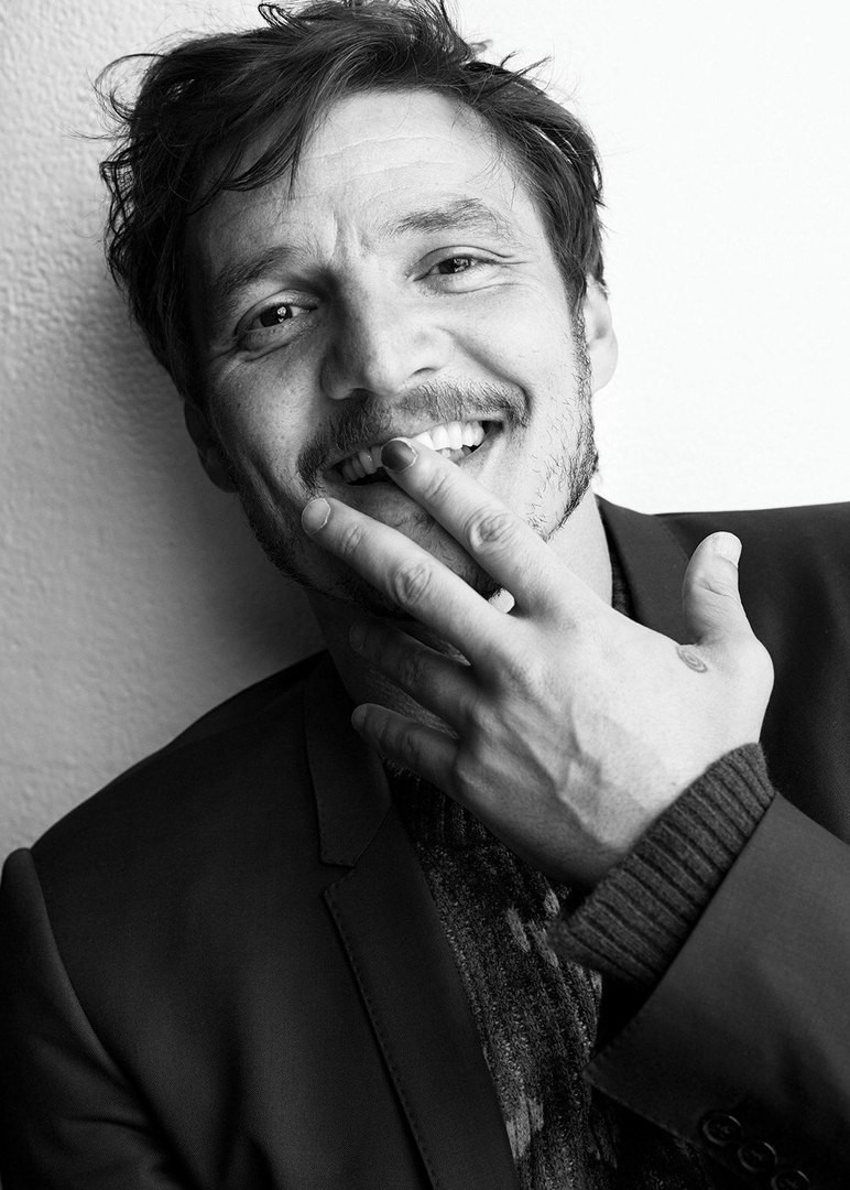 Pedro Pascal: pic #911269