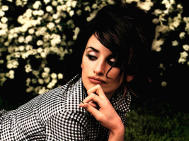 Penelope Cruz photo #