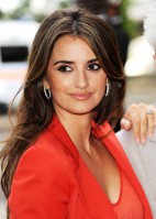 Penelope Cruz photo #