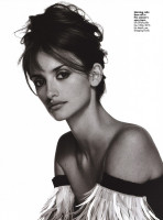 Penelope Cruz photo #