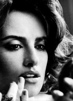 Penelope Cruz photo #