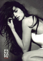 Penelope Cruz photo #
