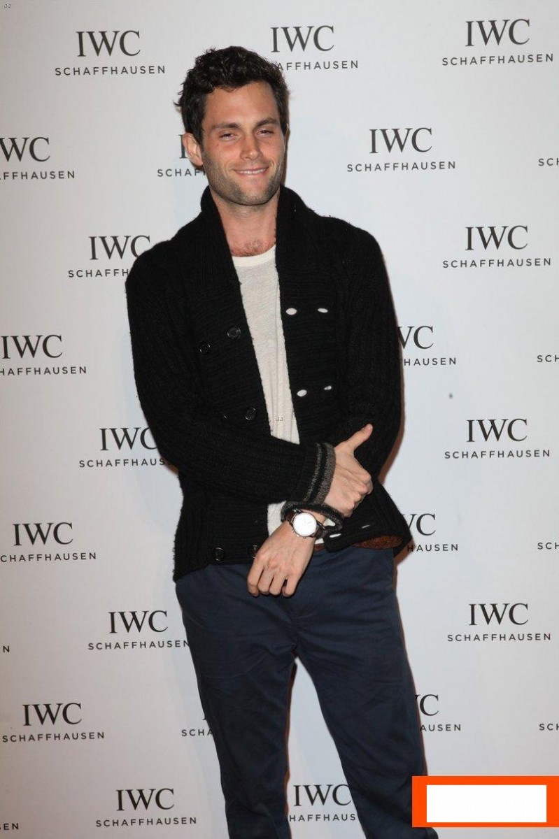 Penn Badgley: pic #604717