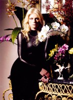 Peta Wilson photo #