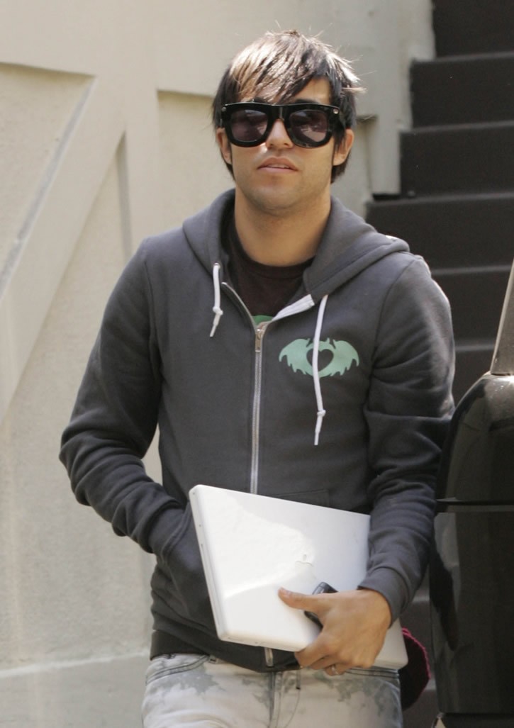 Pete Wentz: pic #109281