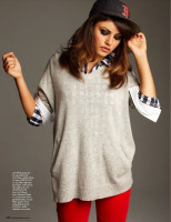 Phoebe Tonkin photo #