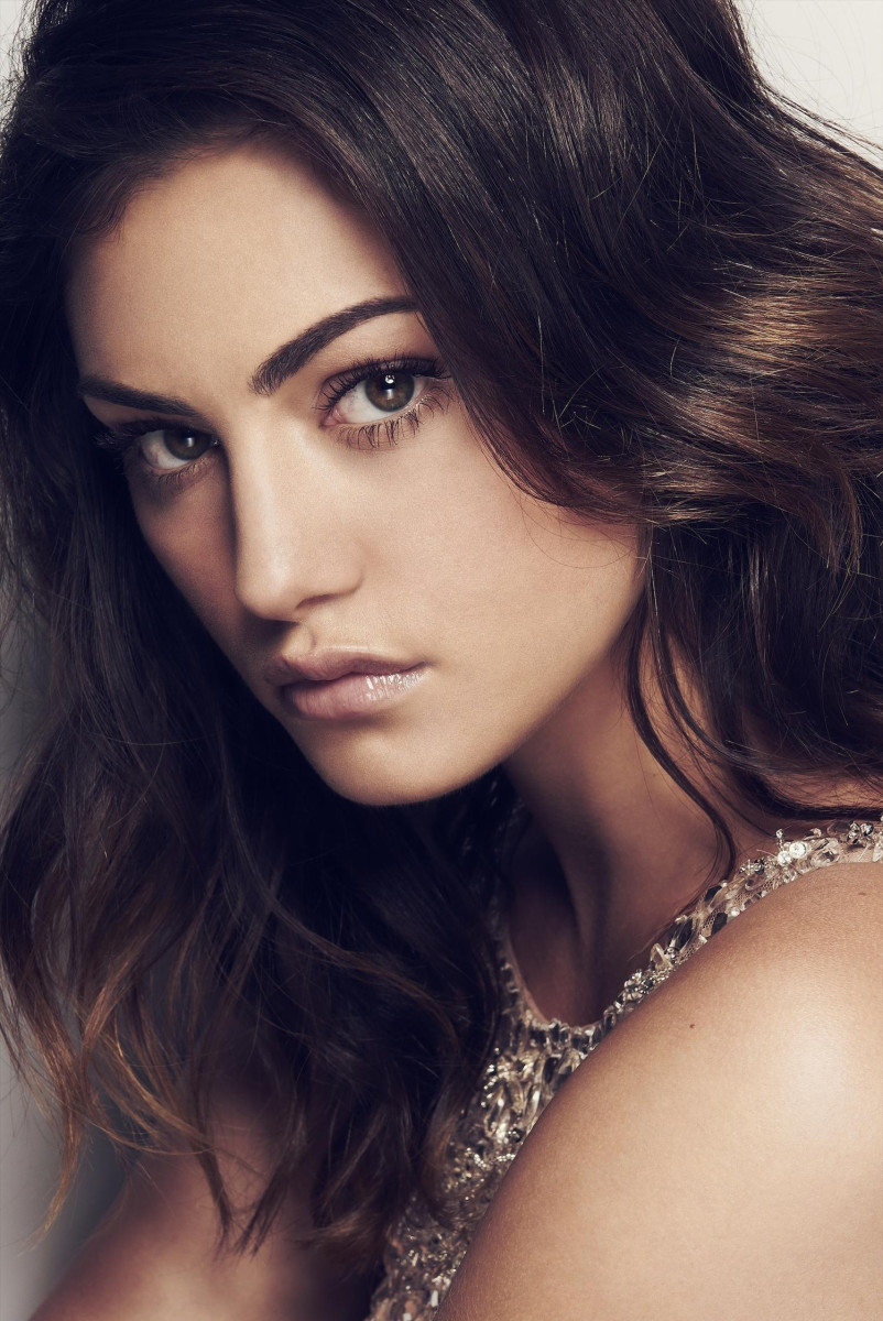 Phoebe Tonkin: pic #457944