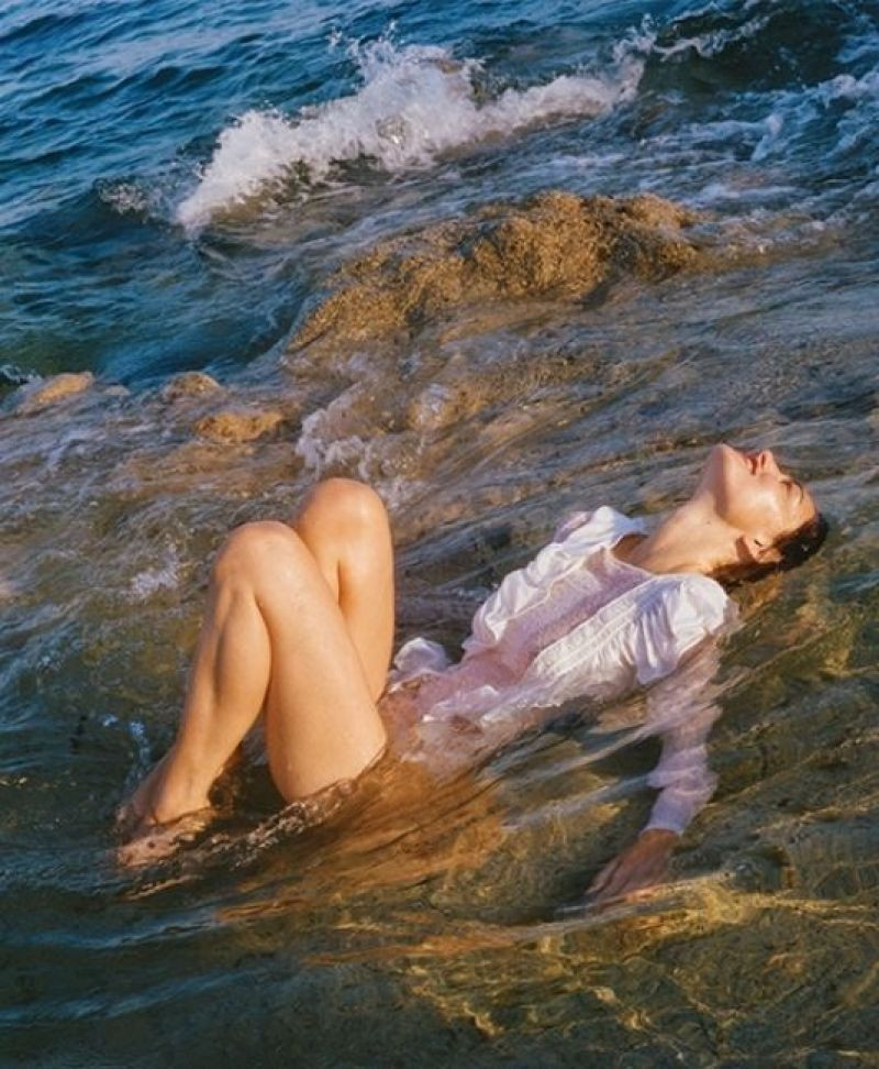 Phoebe Tonkin: pic #1187342
