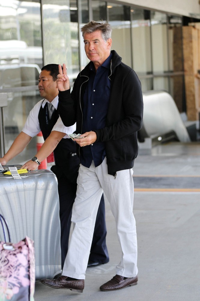 Pierce Brosnan: pic #766314