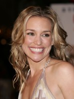 Piper Perabo photo #