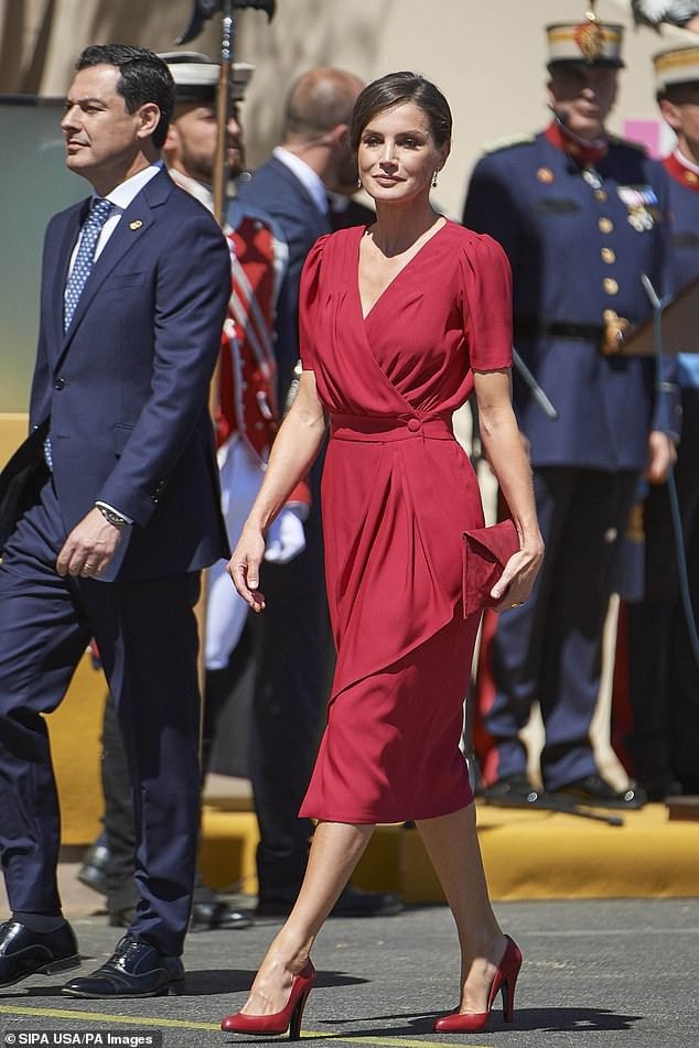 Queen Letizia of Spain: pic #1142313
