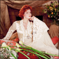 Priscilla Presley photo #