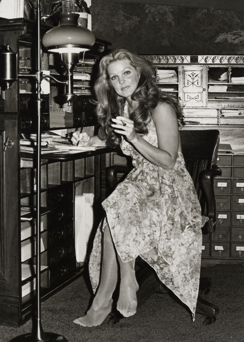 Priscilla Presley: pic #182516