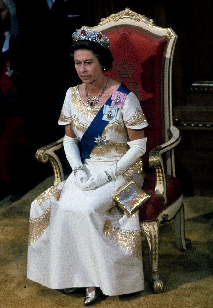 Queen Elizabeth ll : pic #495729