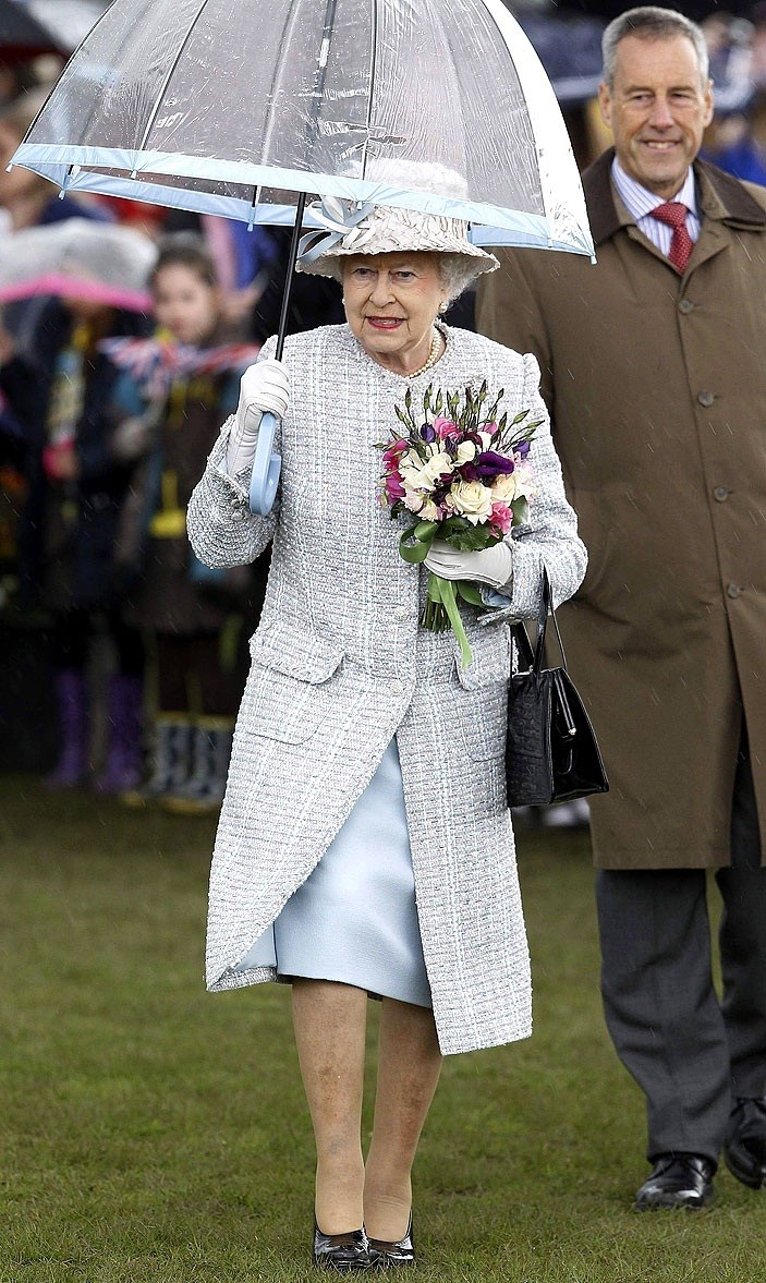 Queen Elizabeth ll : pic #495734