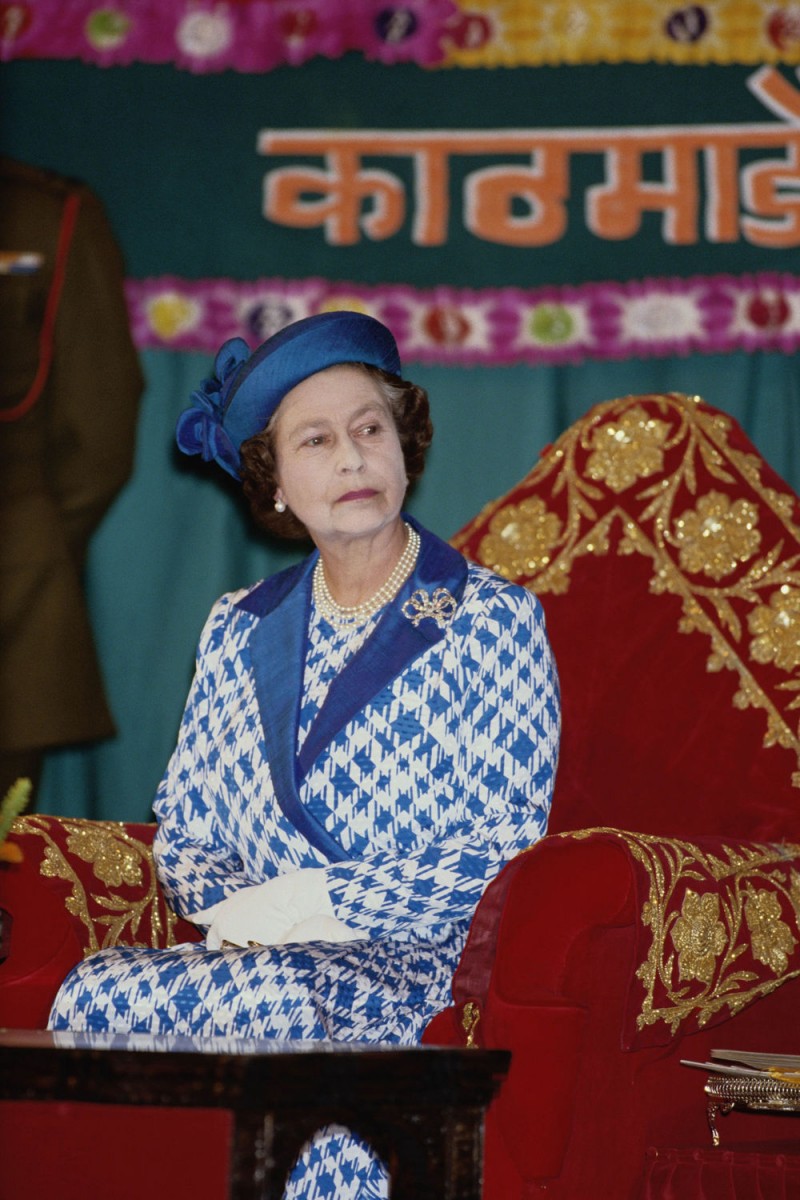 Queen Elizabeth ll : pic #568572