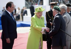 Queen Elizabeth ll  photo #