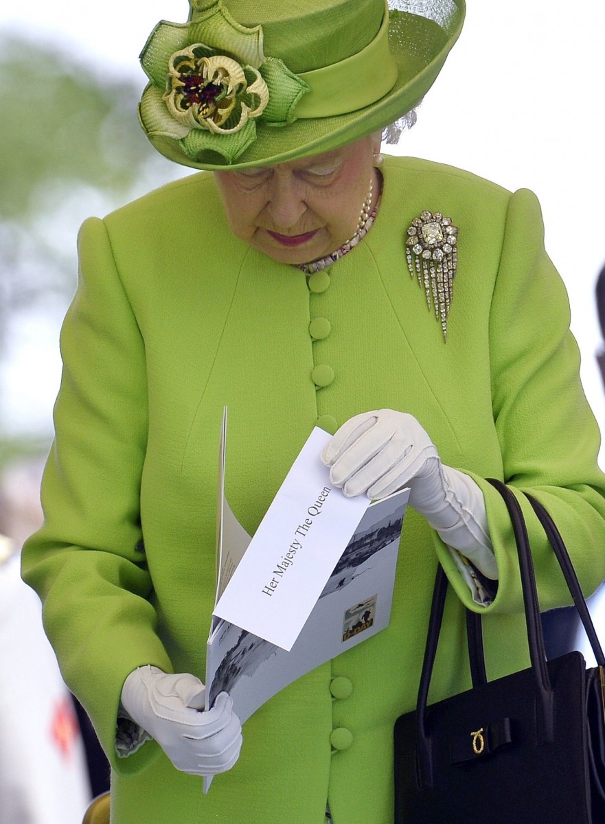 Queen Elizabeth ll : pic #708805