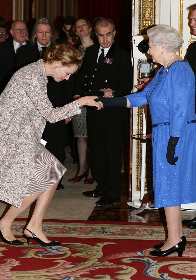 Queen Elizabeth ll : pic #673013