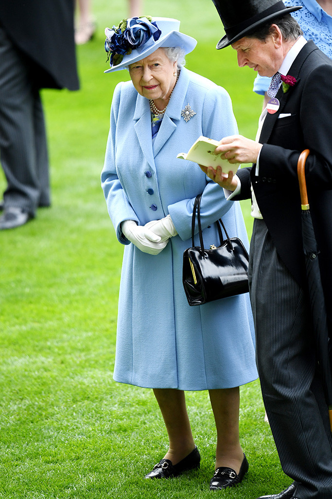 Queen Elizabeth ll : pic #1147920