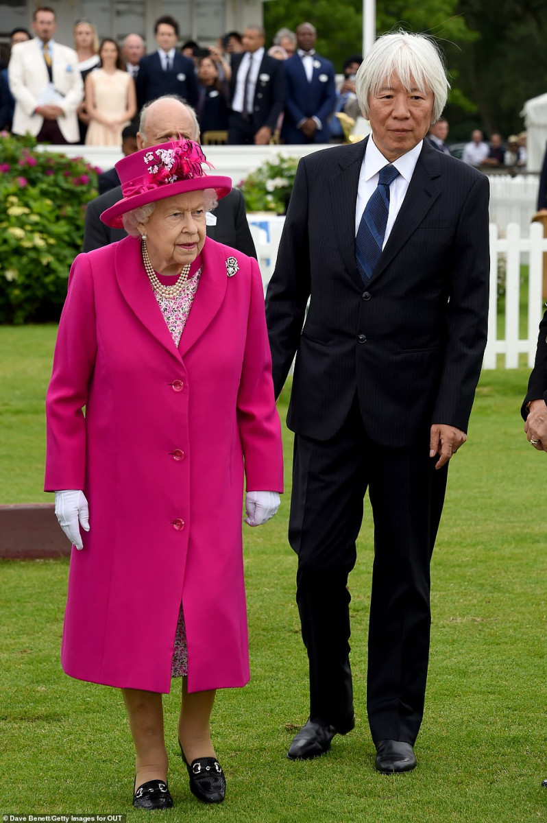 Queen Elizabeth ll : pic #1154286