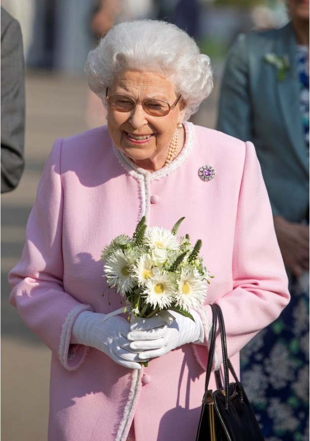Queen Elizabeth ll : pic #1043805