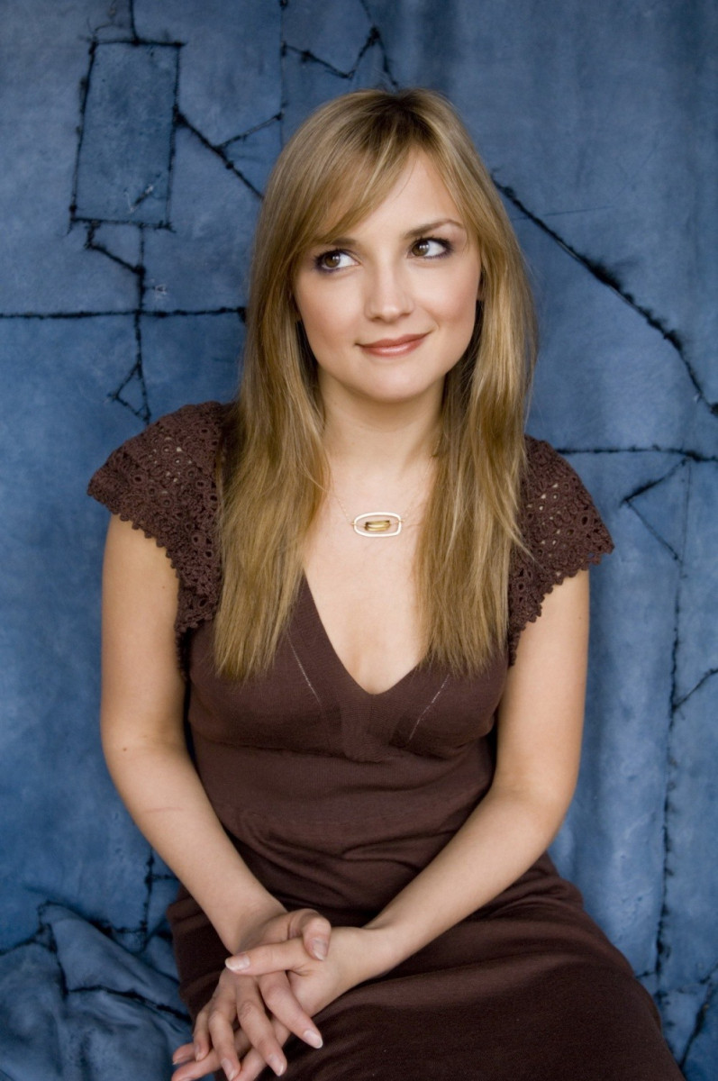 Rachael Leigh Cook: pic #203878