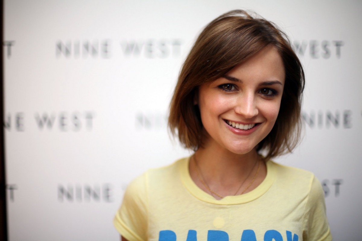 Rachael Leigh Cook: pic #555075