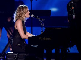 Rachel Platten photo #