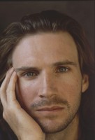 Ralph Fiennes pic #182395