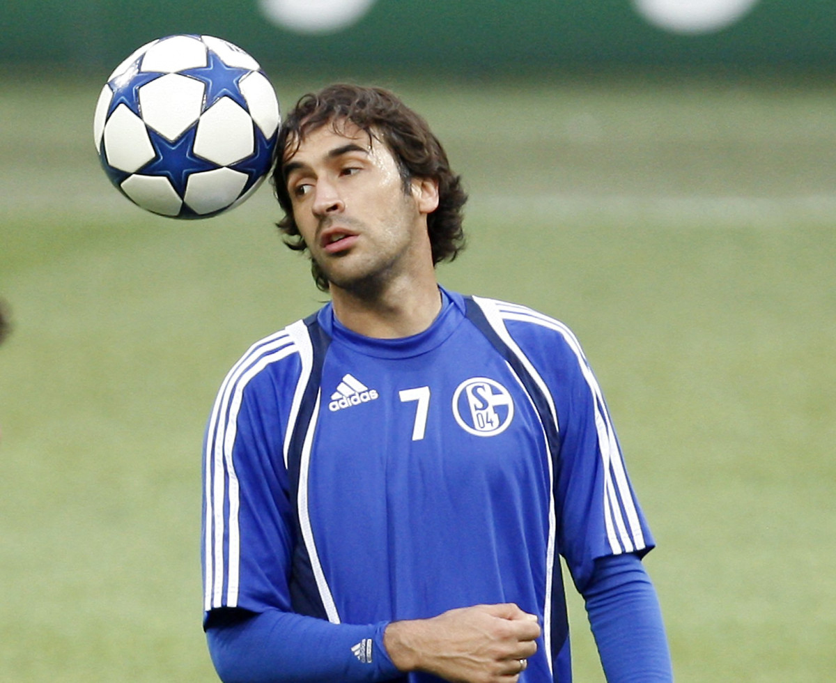 Raul Gonzalez Blanco: pic #535079