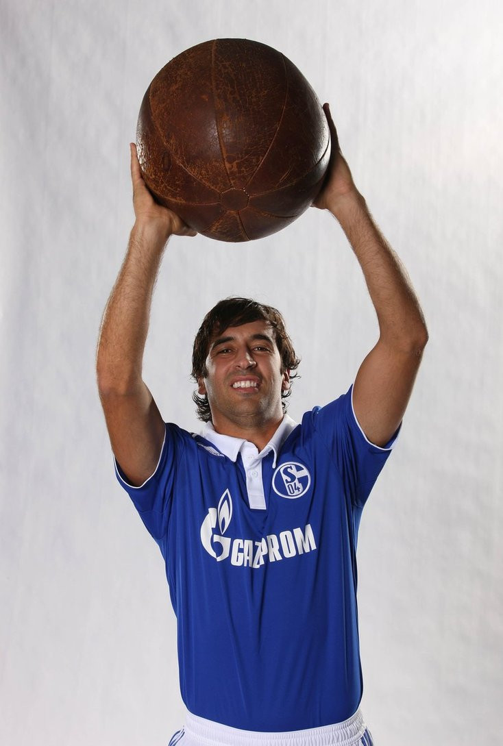 Raul Gonzalez Blanco: pic #557994