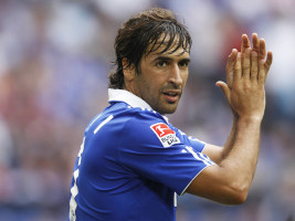 Raul Gonzalez Blanco photo #