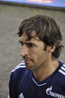 Raul Gonzalez Blanco photo #