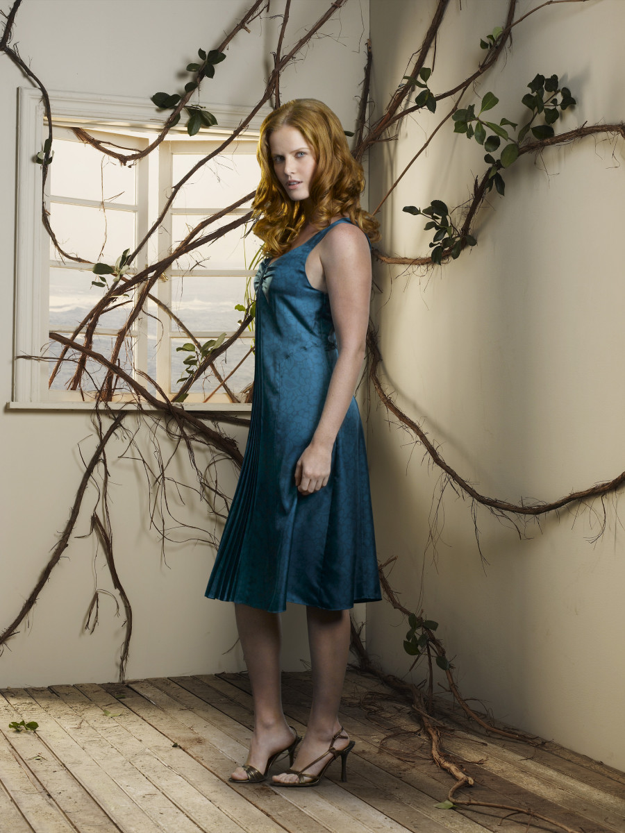 Rebecca Mader: pic #848259