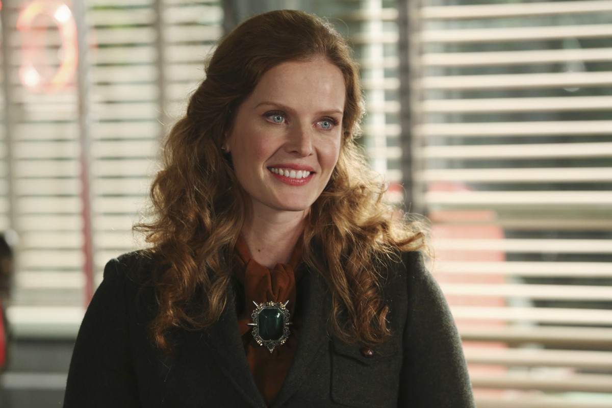 Rebecca Mader: pic #872505