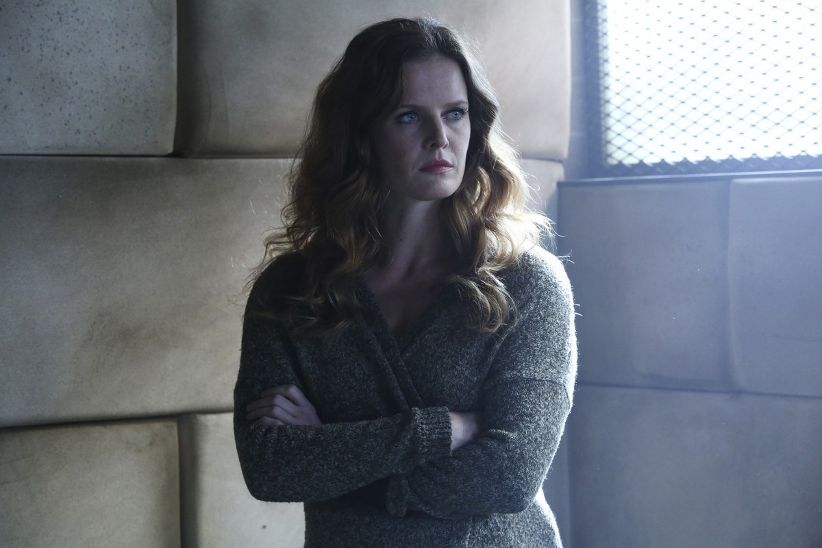 Rebecca Mader: pic #872513