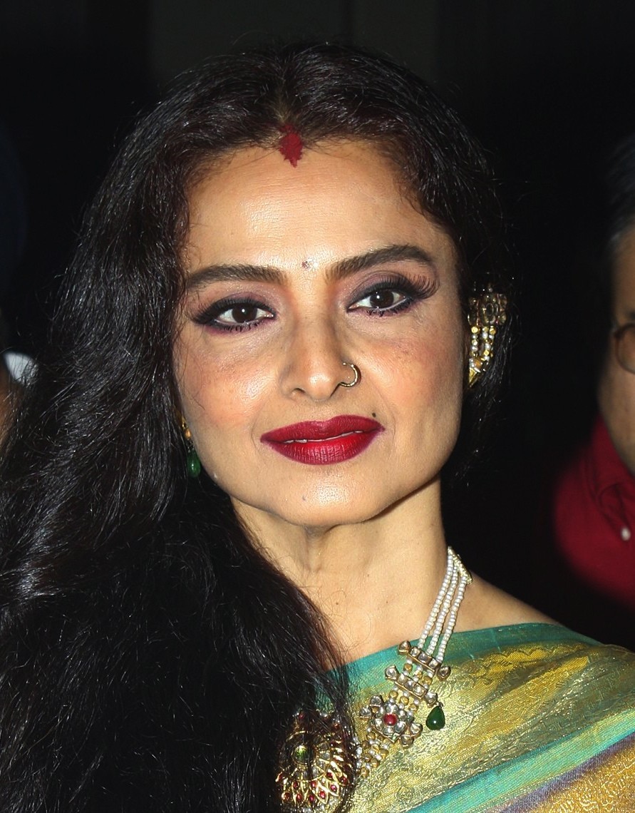 Rekha : pic #550221