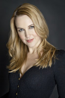 Renee O Connor photo #