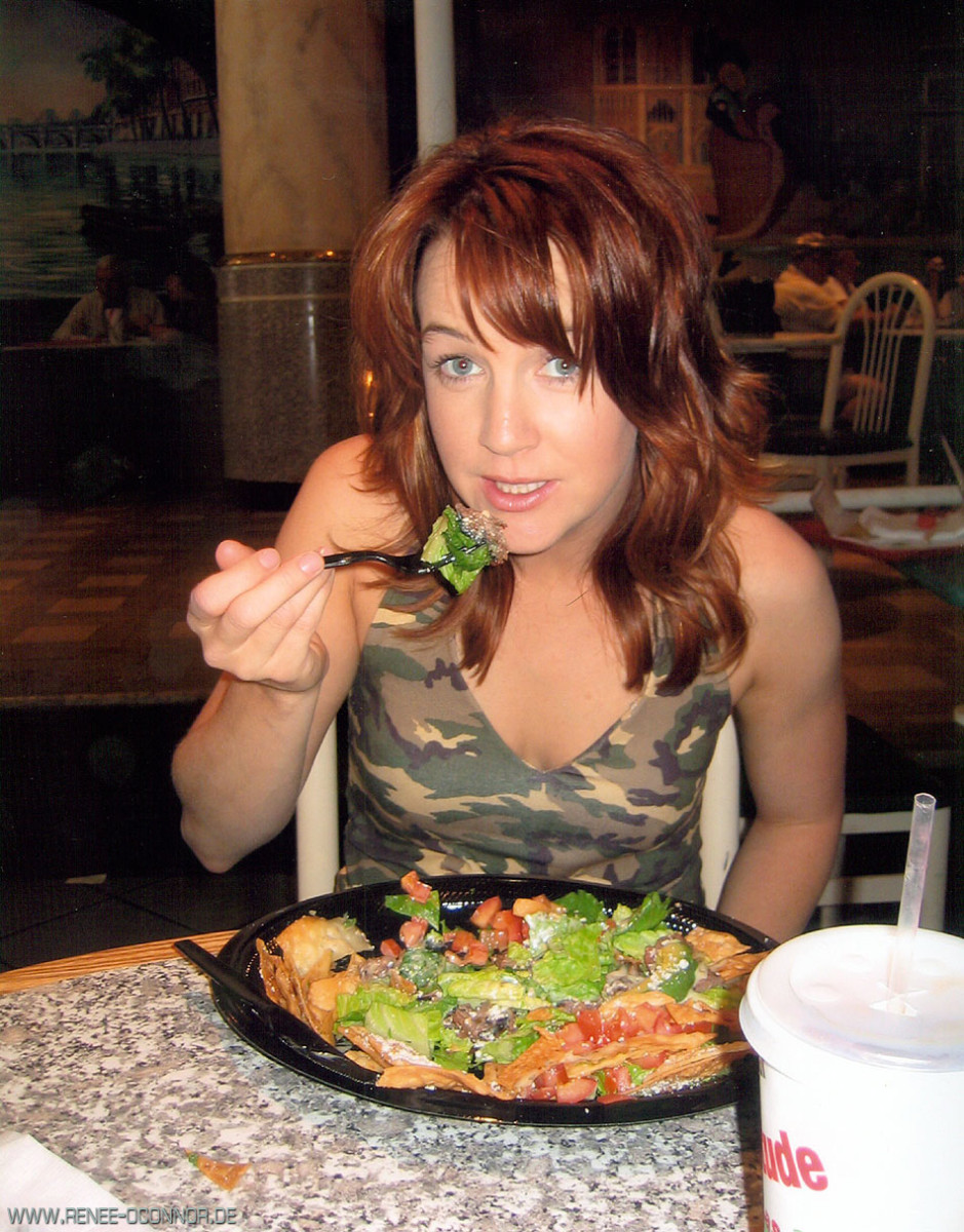 Renee O Connor: pic #620046