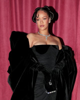 Rihanna photo #