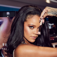 Rihanna photo #
