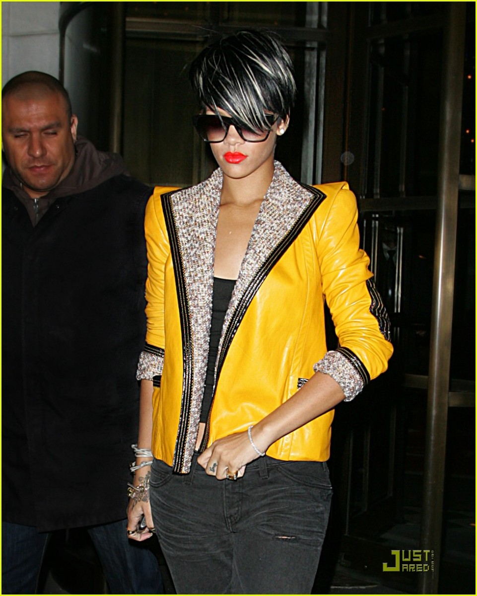 Rihanna: pic #155585