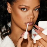 Rihanna photo #