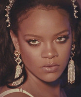 Rihanna photo #
