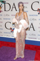 Rihanna photo #