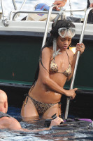 Rihanna photo #