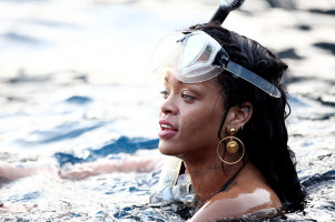 Rihanna photo #